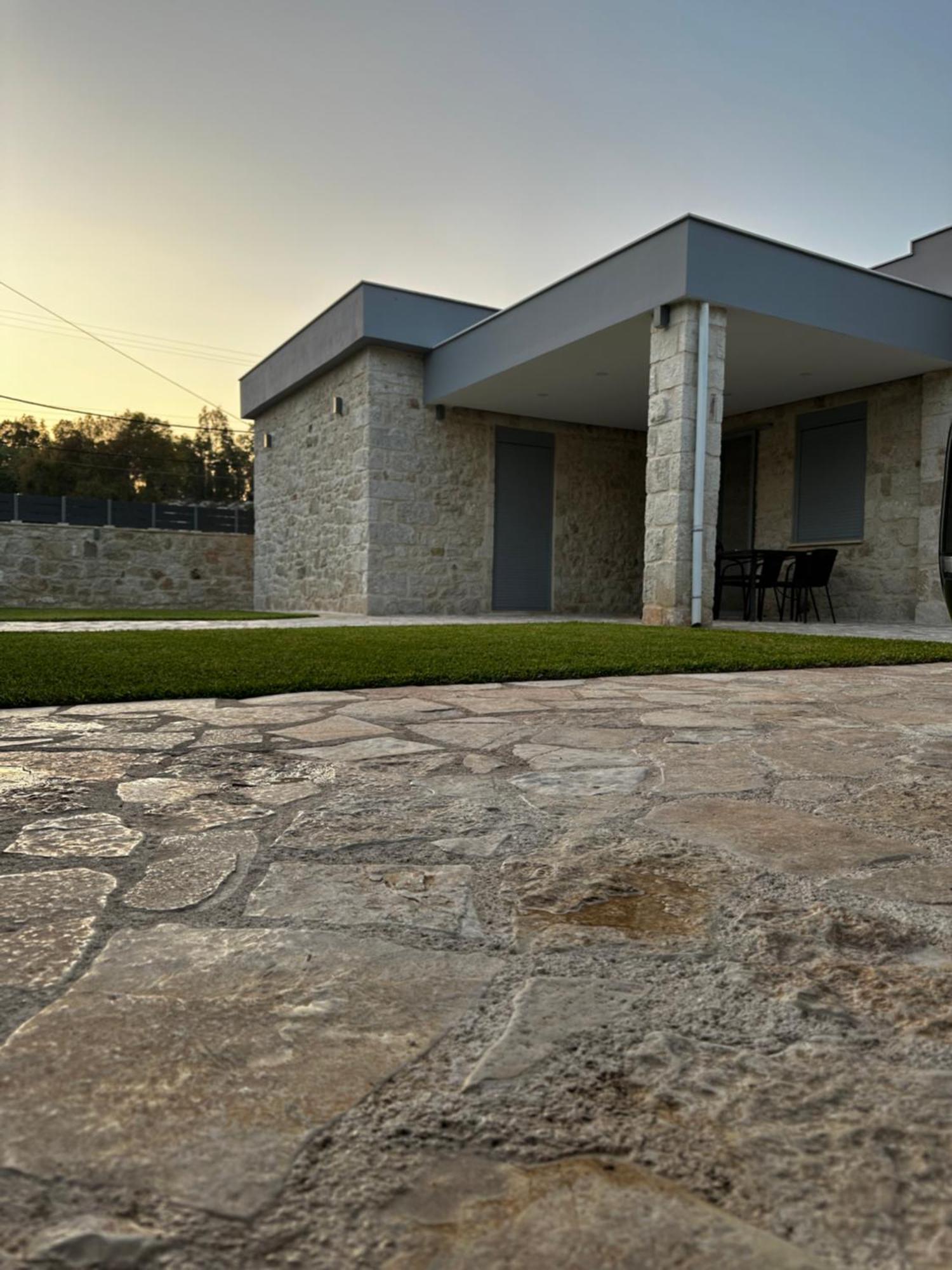 Ag.Stone.Home Isthmia Exterior photo